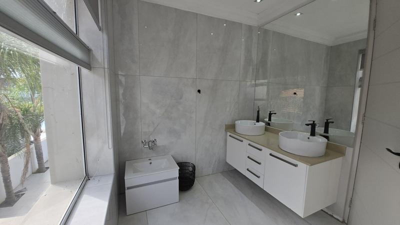 5 Bedroom Property for Sale in The Islands Estates North West